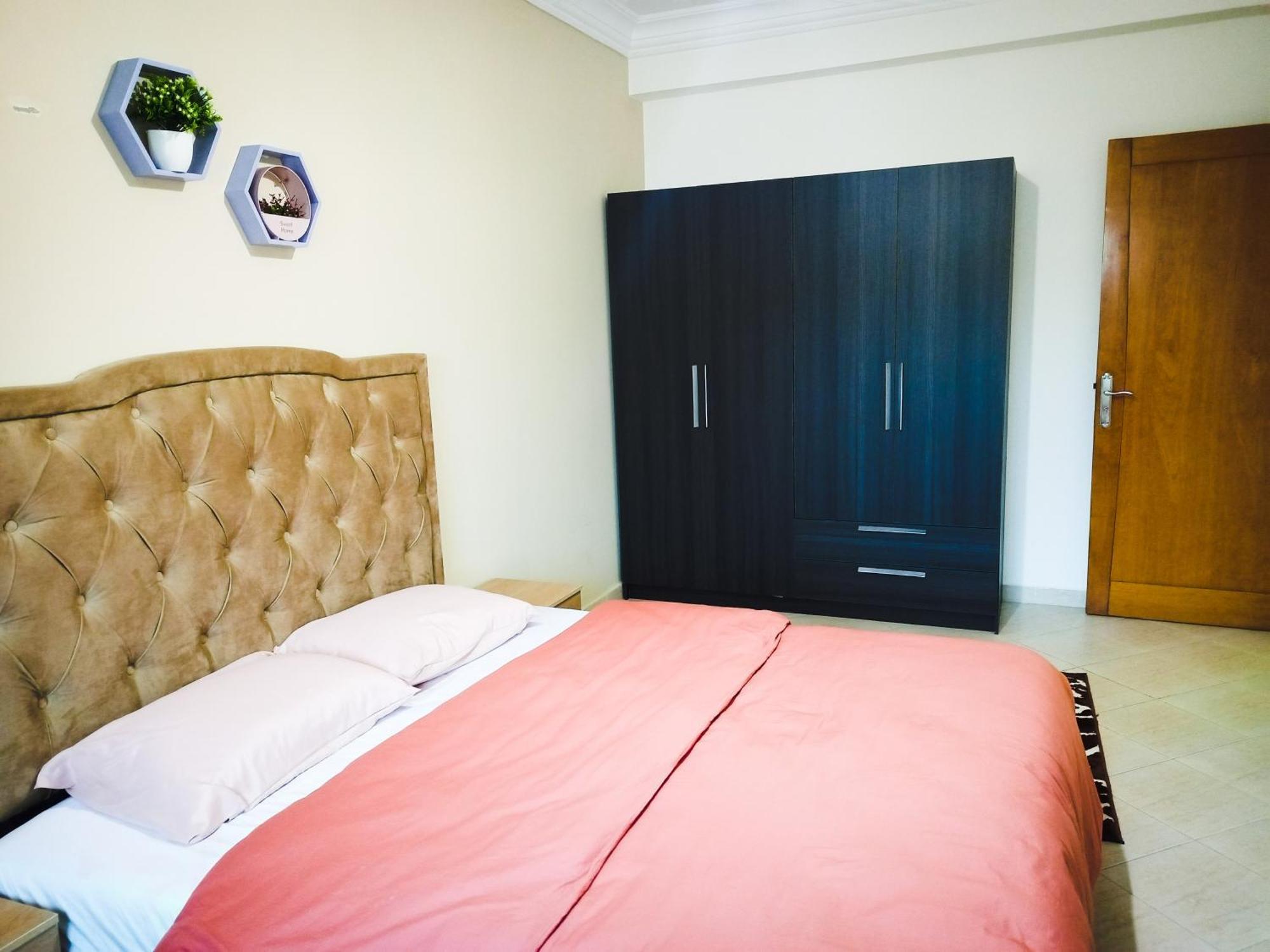 Nouveau Appartement Totalement Neuf - Tres Propre A Cote Du Centre Commercial Marjane طنجة المظهر الخارجي الصورة